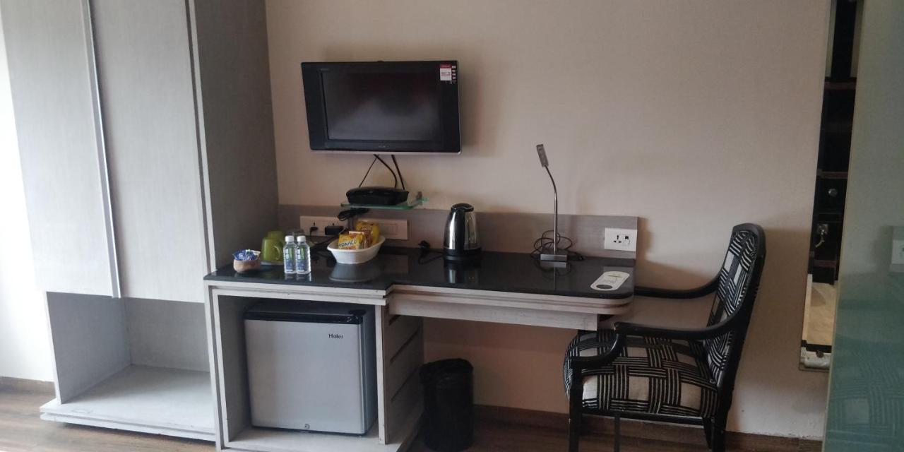 VITS Sharanam Thane Bagian luar foto